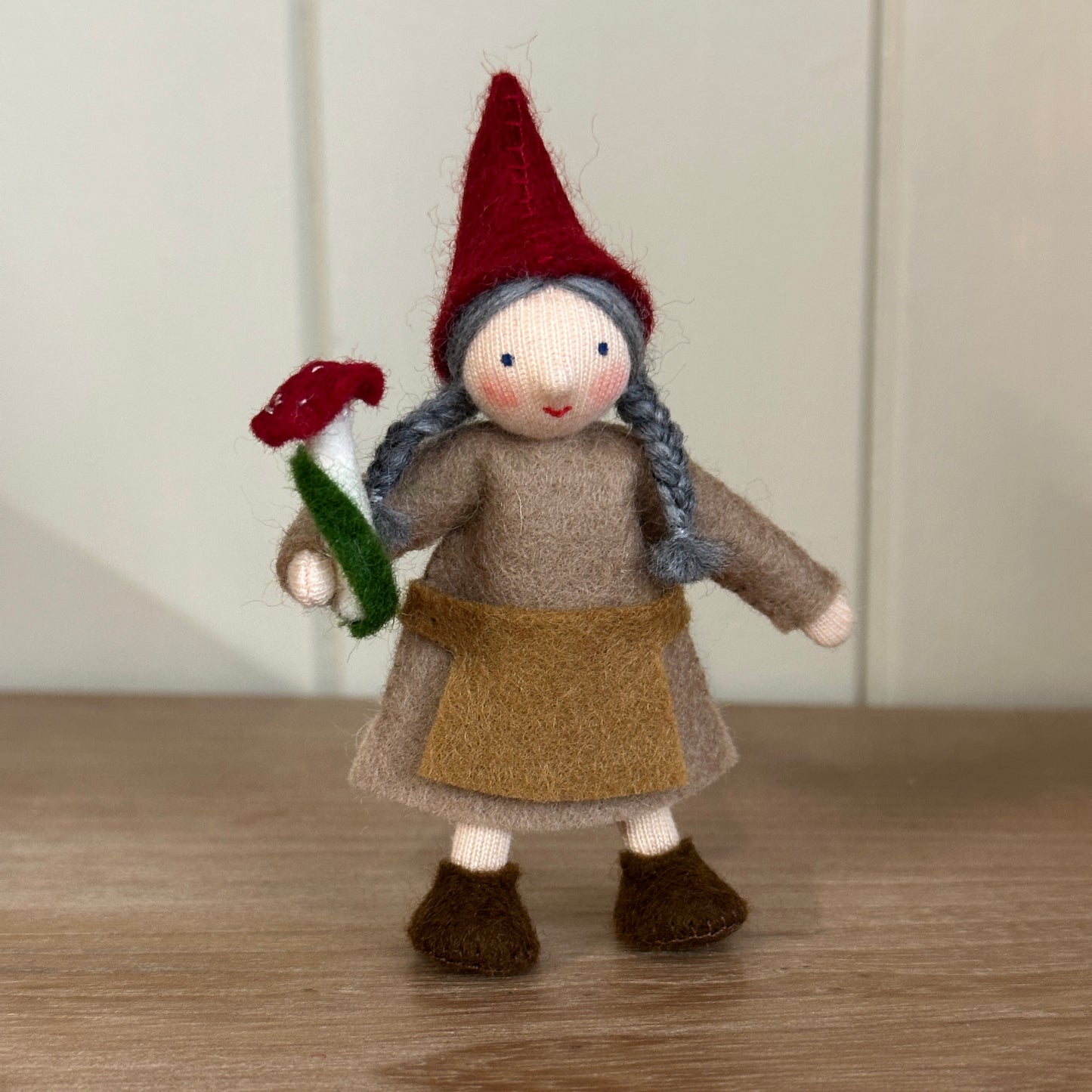 Ambrosius Gnome Grandmother