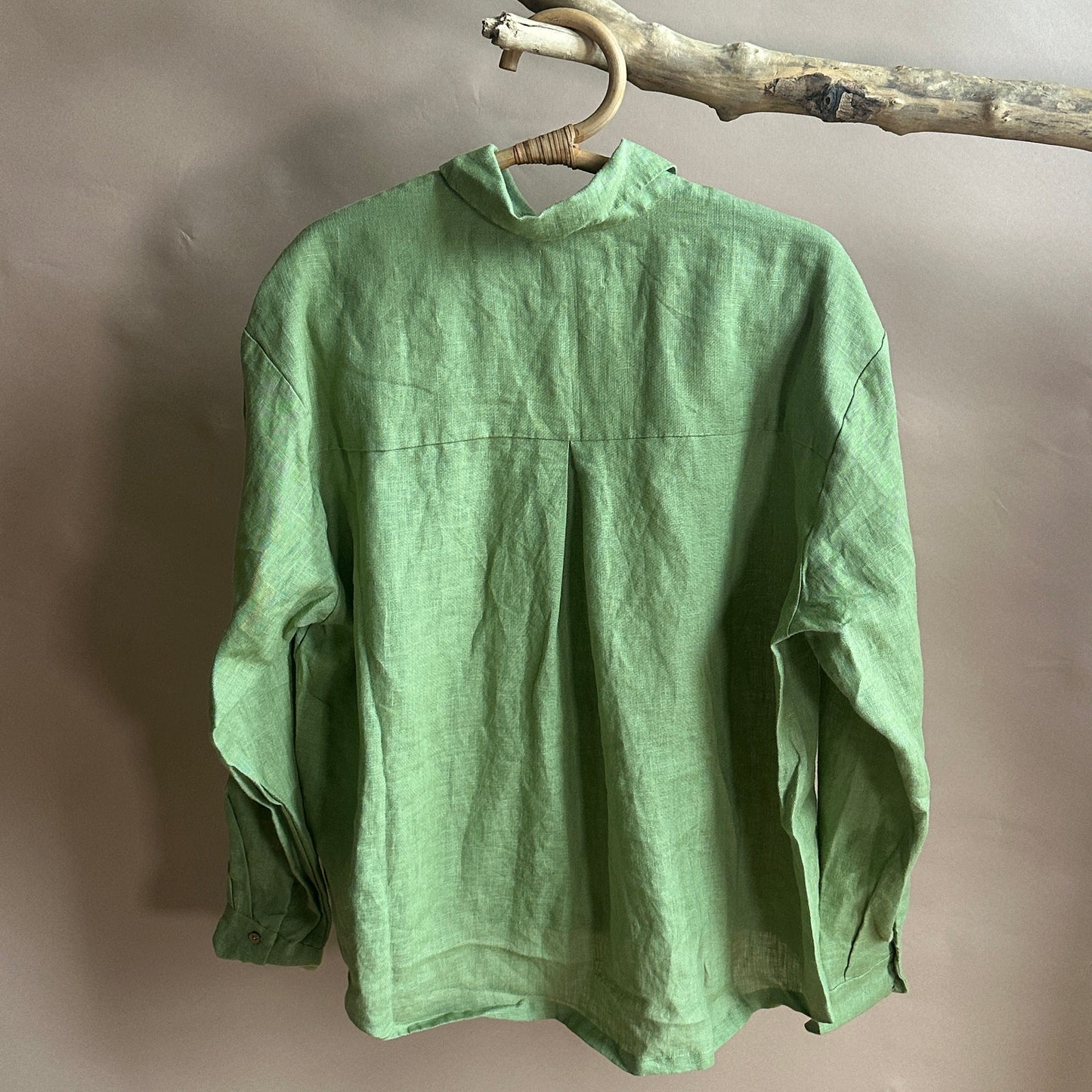 La Petite Alice Women's Camila Linen Shirt - Pistachio Green