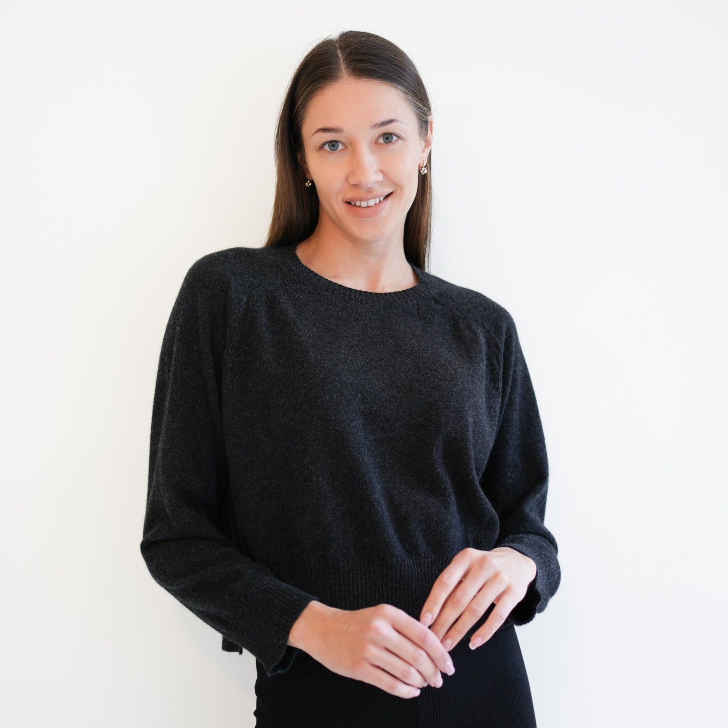 Minimalisma Women's Opal Jumper Cashmere - Black Melange