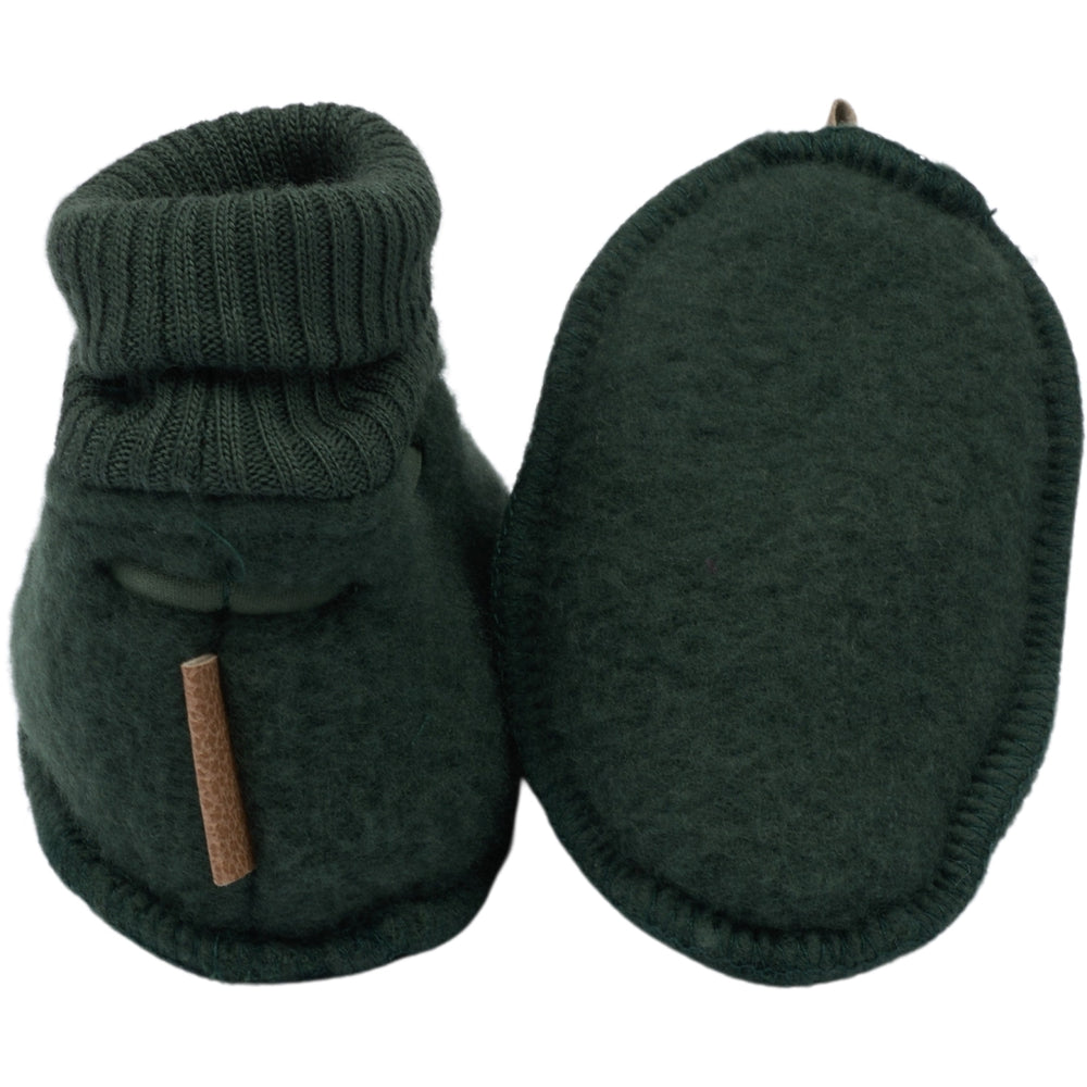 
                      
                        MIKK LINE Wool Fleece Booties - Duffel Bag Green
                      
                    