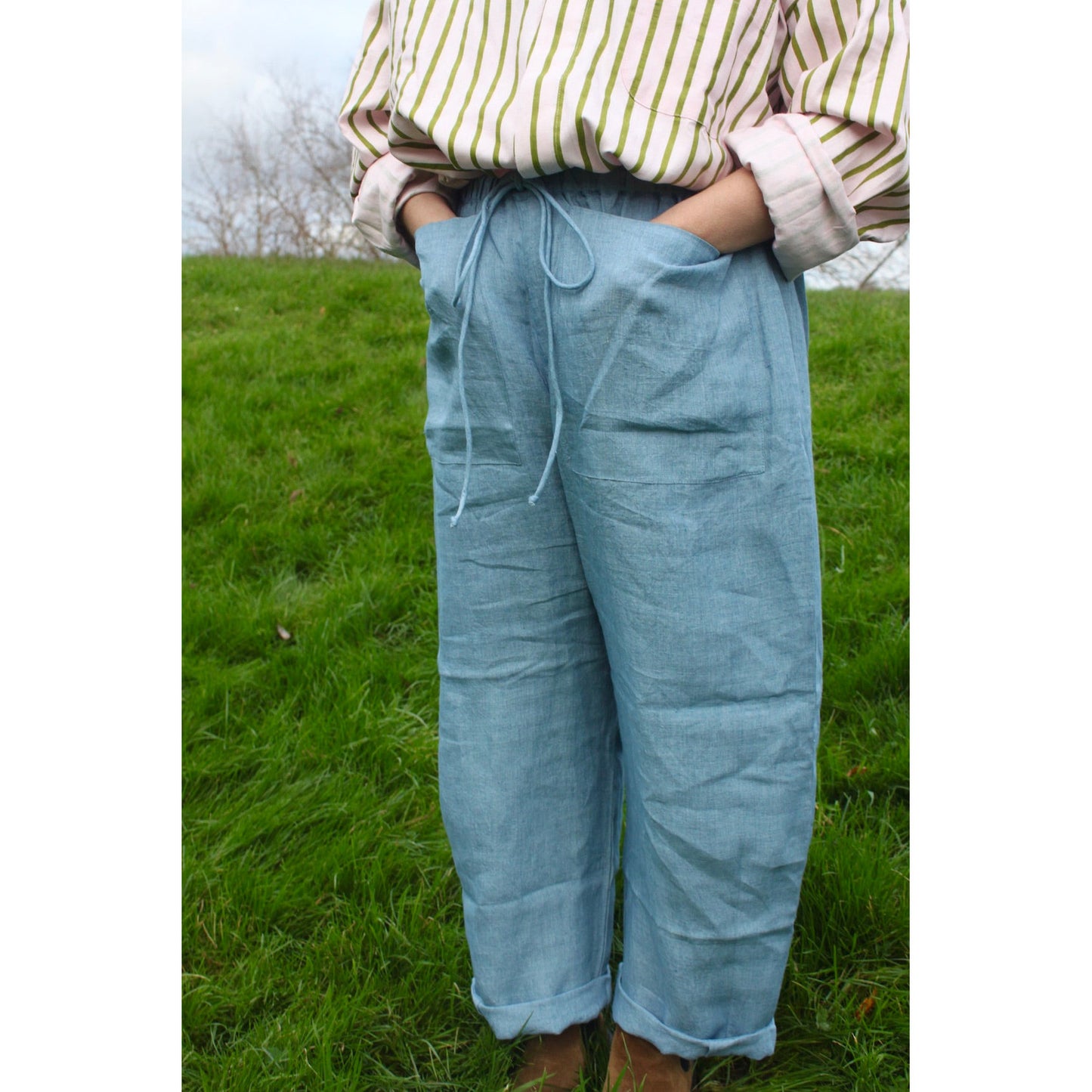 Nona Wear Women's Barrel Leg Linen Trousers | Sky Blue