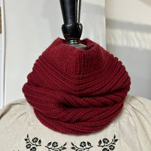  SMALL FOLK Handknits Women's Hand Knitted Ribbed Snood - Garnet