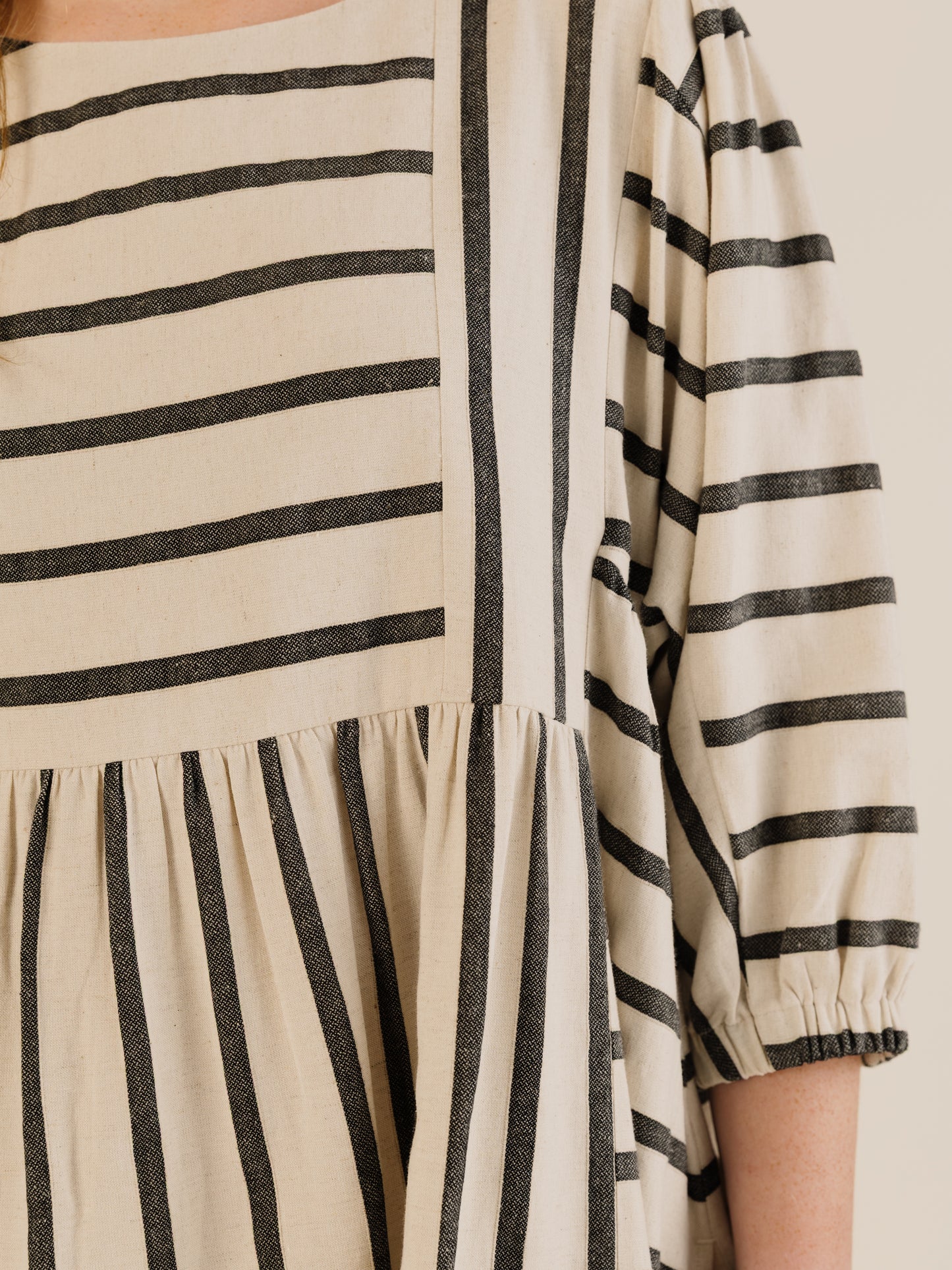 Sideline Women's Betsy Dress - Off White Stripe