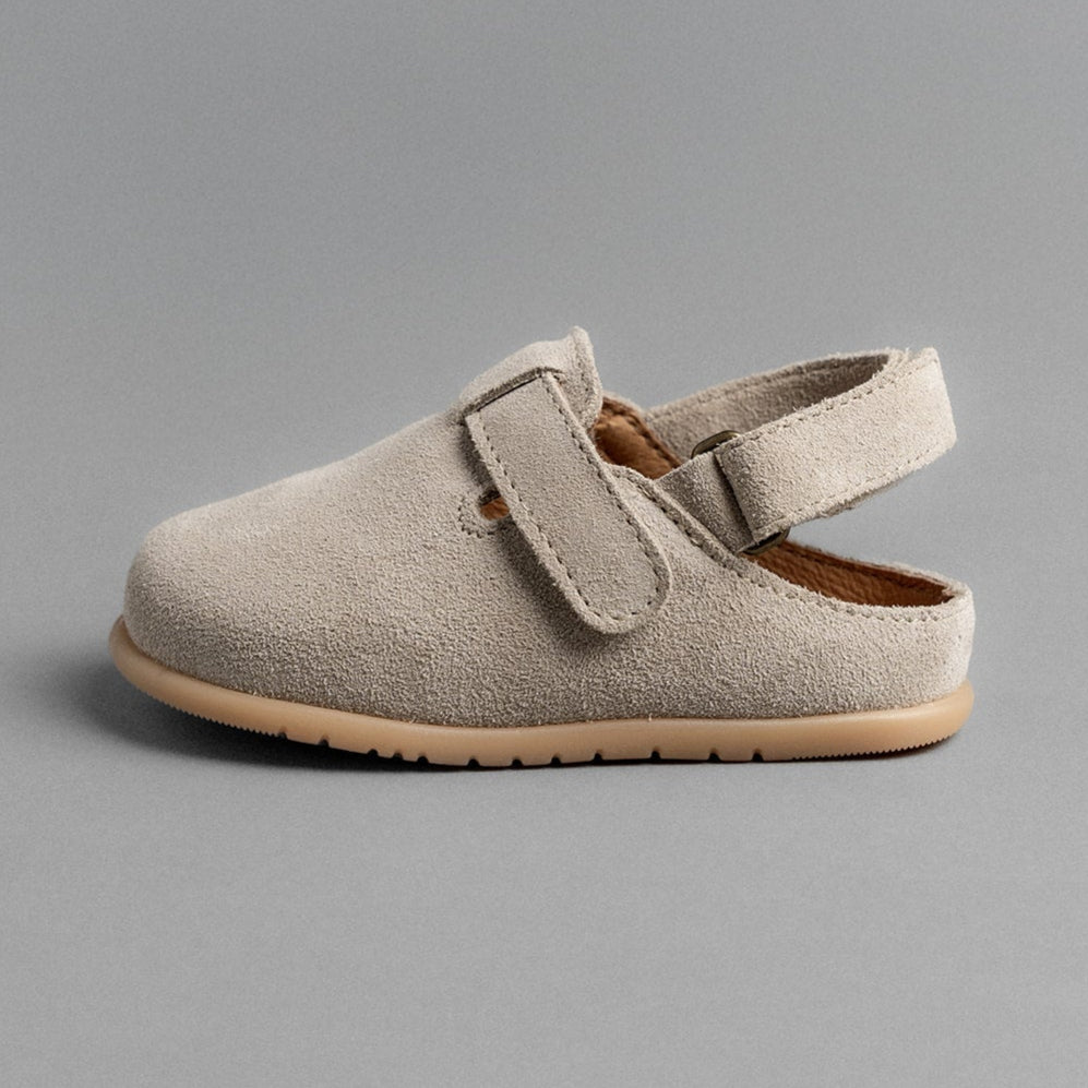 
                  
                    Barebound Brave - Barefoot Clog (Cool Gray)
                  
                