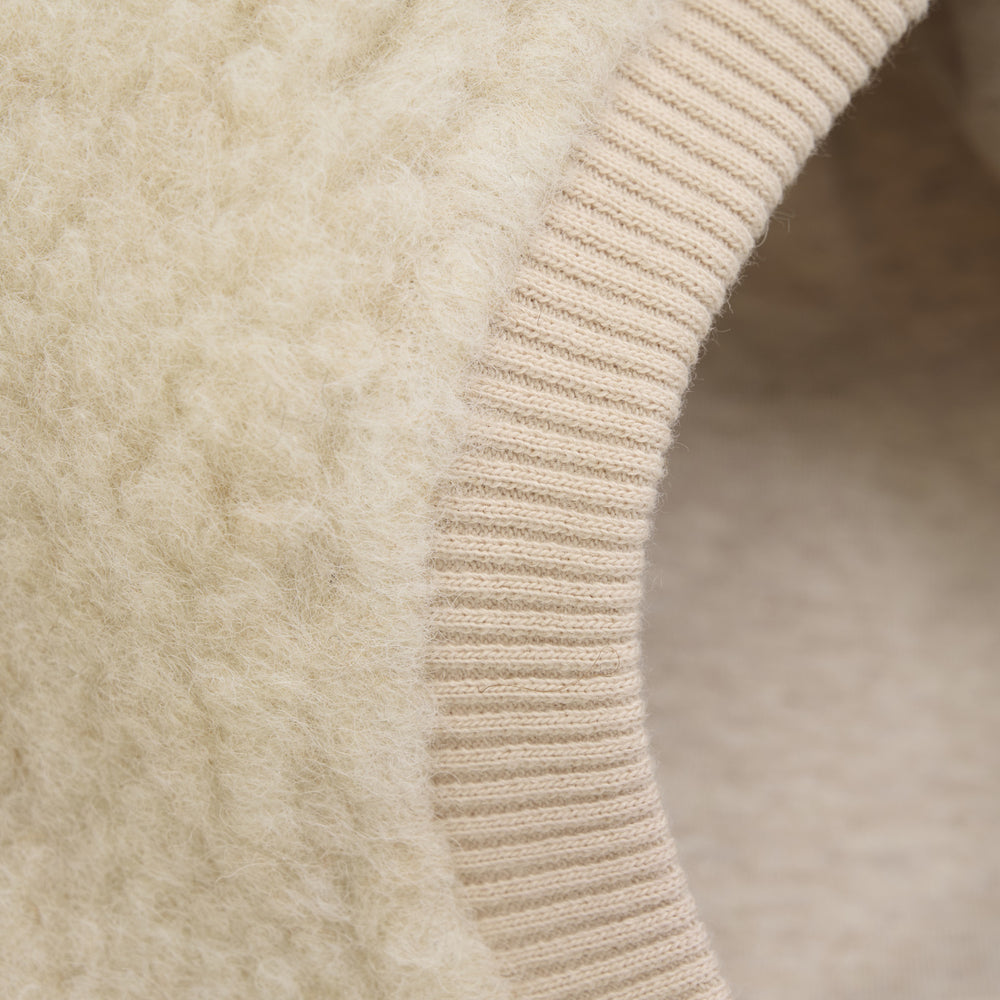 
                  
                    Huttelihut Bear Balaclava Wool Teddy - Cement
                  
                
