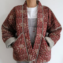  Cotton Conscious Women's Quilted Kimono Jacket - Red Floral