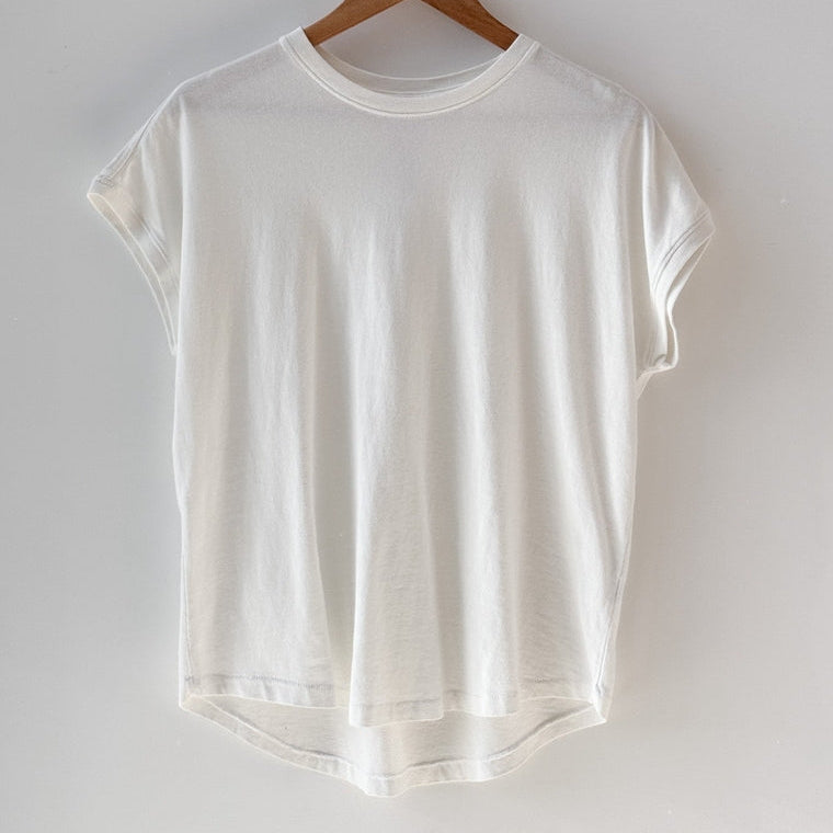 Le Bon Shoppe Women's 'Ease' Tee - Vintage White