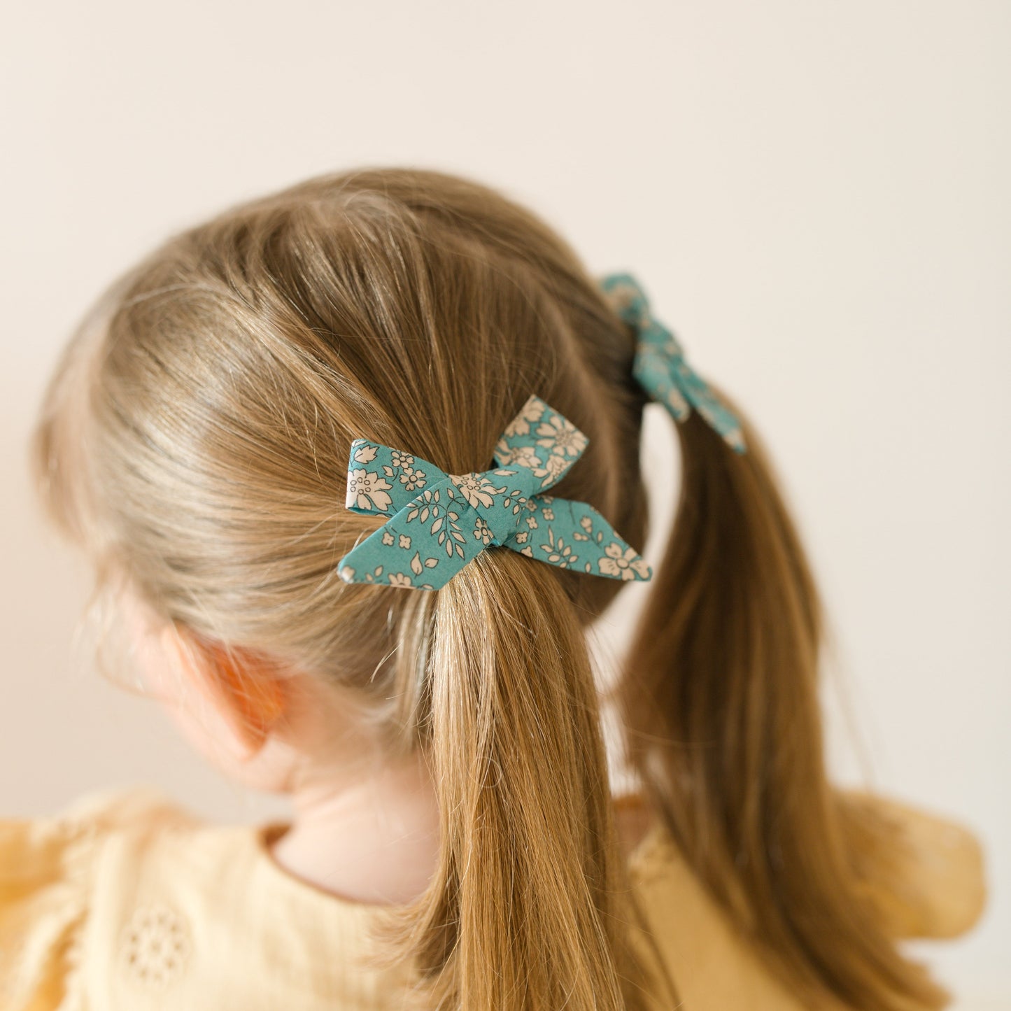 Runaround Retro Pigtail Hair Bows Clips - Capel Blue