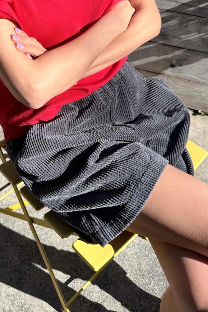 Le Bon Shoppe Soft Corduroy City Shorts - Charcoal