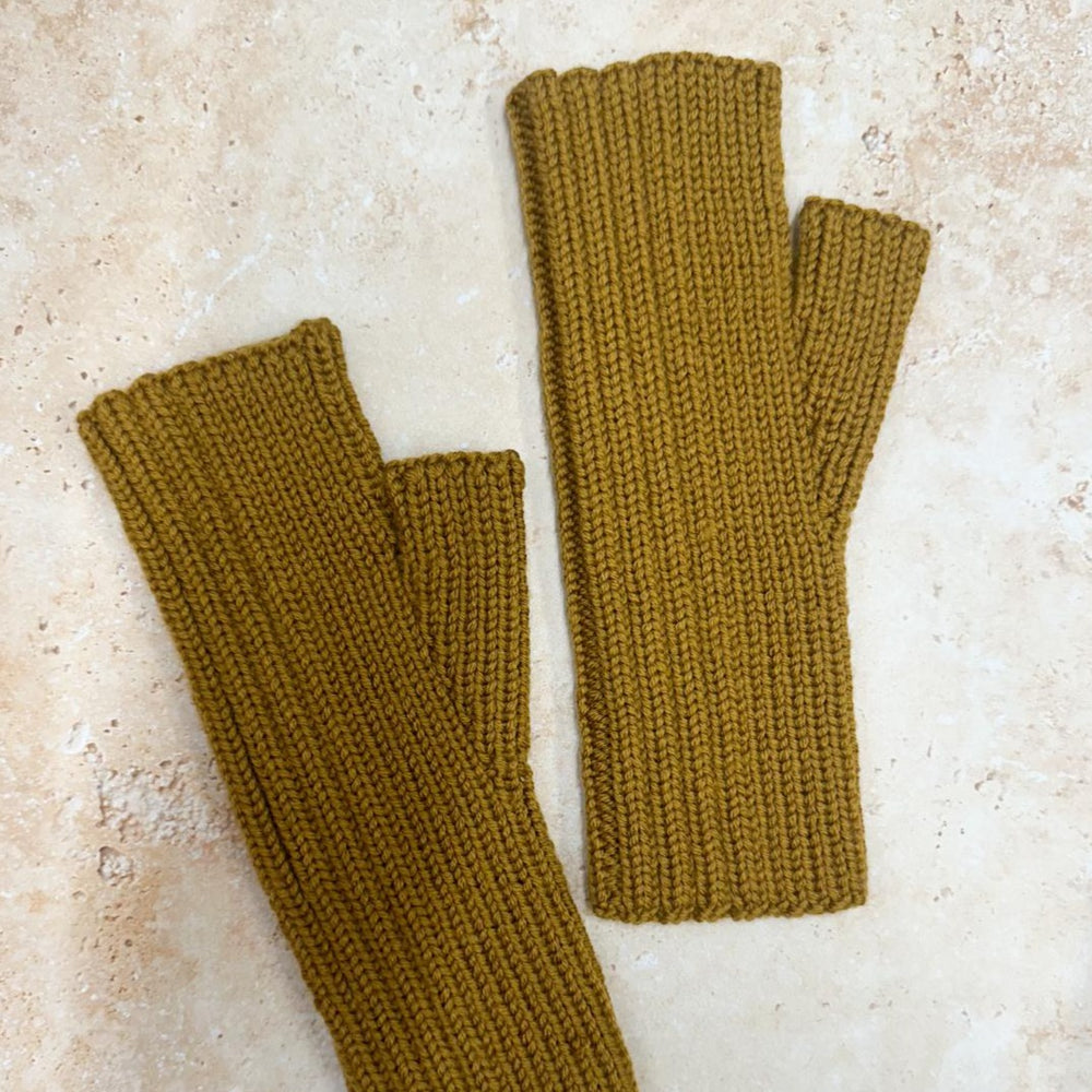 SMALL FOLK Handknits Women's Hand Knitted Ribbed Fingerless Mitts - Old Gold