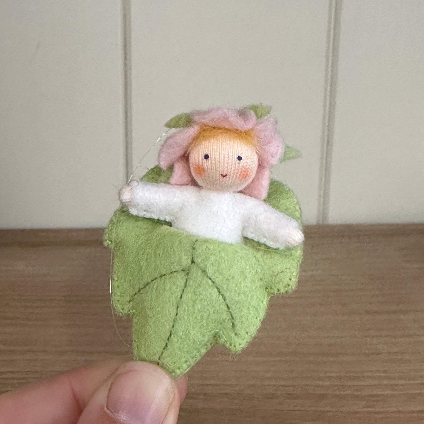 Ambrosius Flower Baby - White