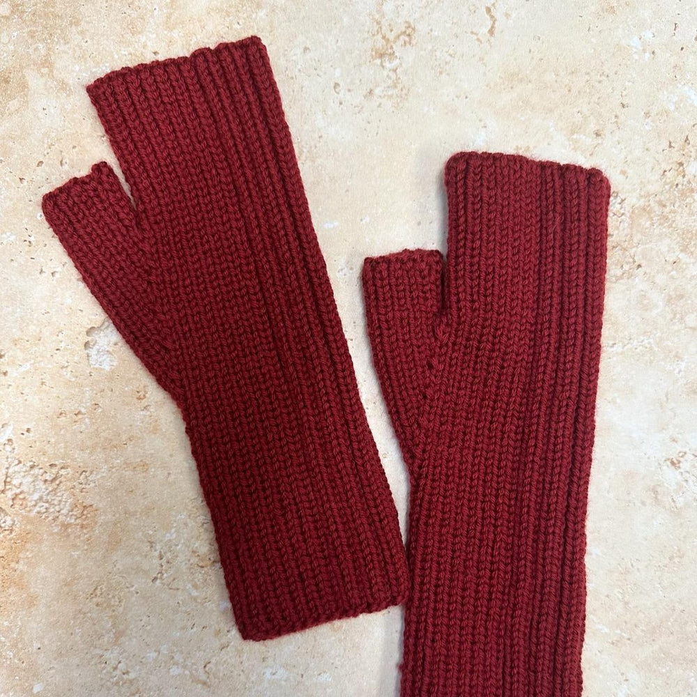 SMALL FOLK Handknits Women's Hand Knitted Ribbed Fingerless Mitts - Garnet