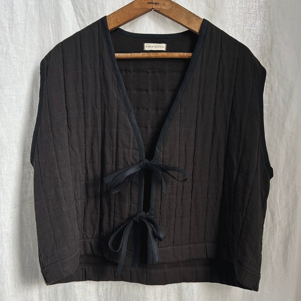Kaely Russell Quilted Tie Vest | Black