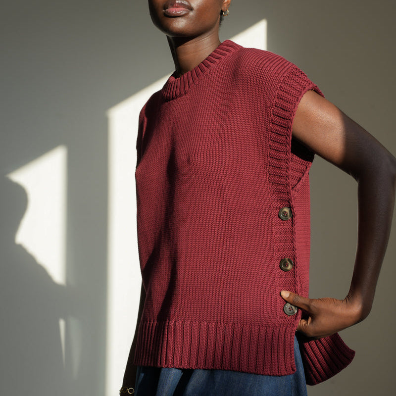 Beaumont Organic Women's Piper Organic Cotton Knitted Vest - Bordeaux
