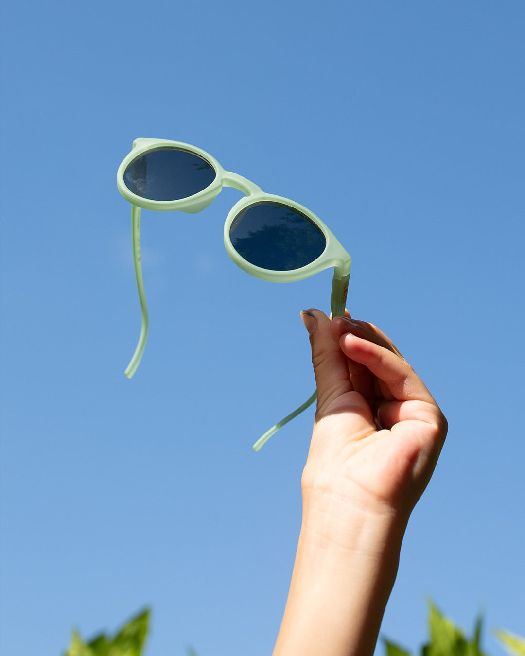 Sustainable summer essentials for babies, children and women at SMALL-FOLK