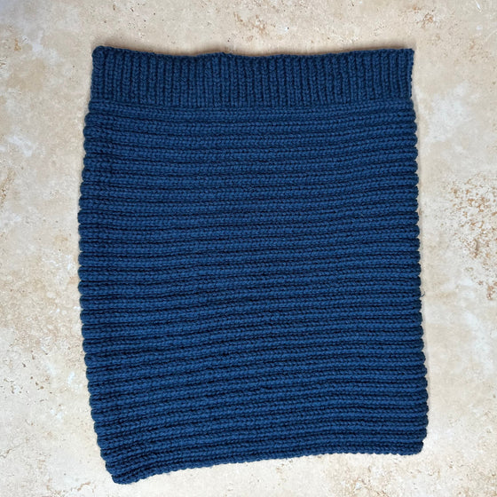 SMALL FOLK Handknits Women's Hand Knitted Ribbed Snood - Space