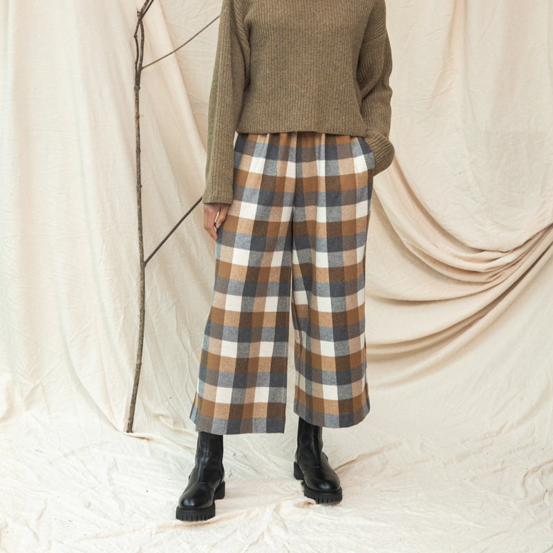 Beaumont Organic Women's Evora-Cay Brushed Cotton Blend Trousers | Tan Check
