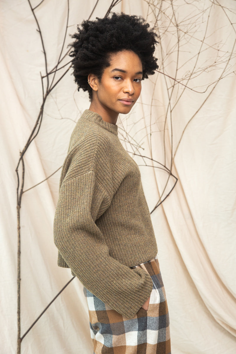 Beaumont Organic Women's Leo Recycled Wool Knitted Jumper | Taupe Marl