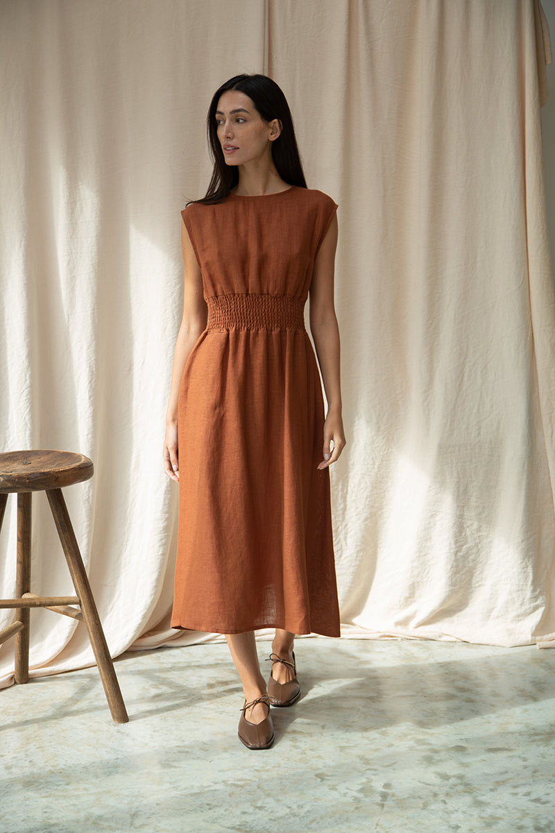 Beaumont Organic Women's Ottilie-May Linen Dress | Russet