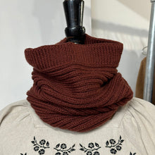  SMALL FOLK Handknits Women's Hand Knitted Ribbed Snood - Gingerbread