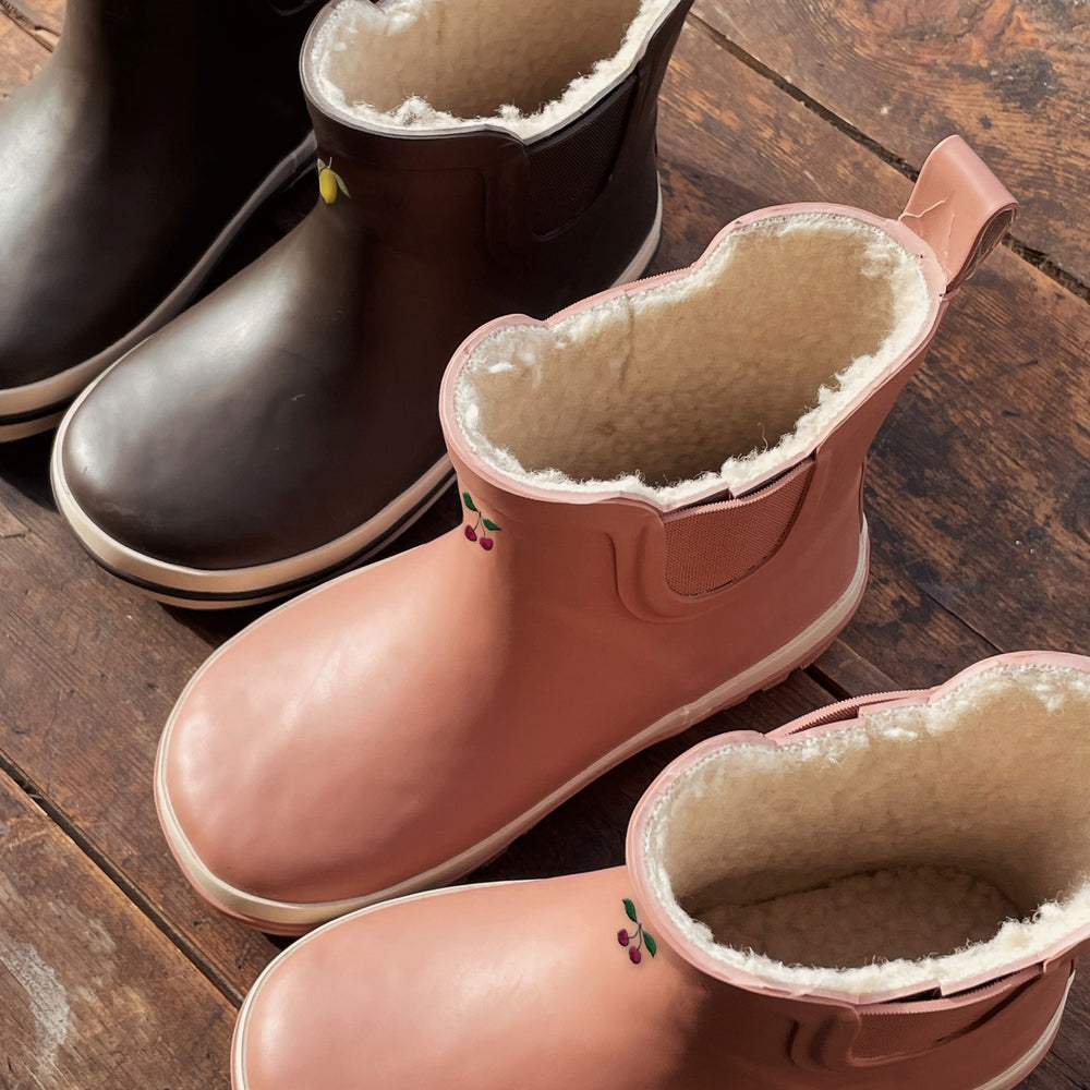 
                  
                    Konges Sløjd Roi Thermo Rain Boot, Warm Lining - Cameo Rose
                  
                