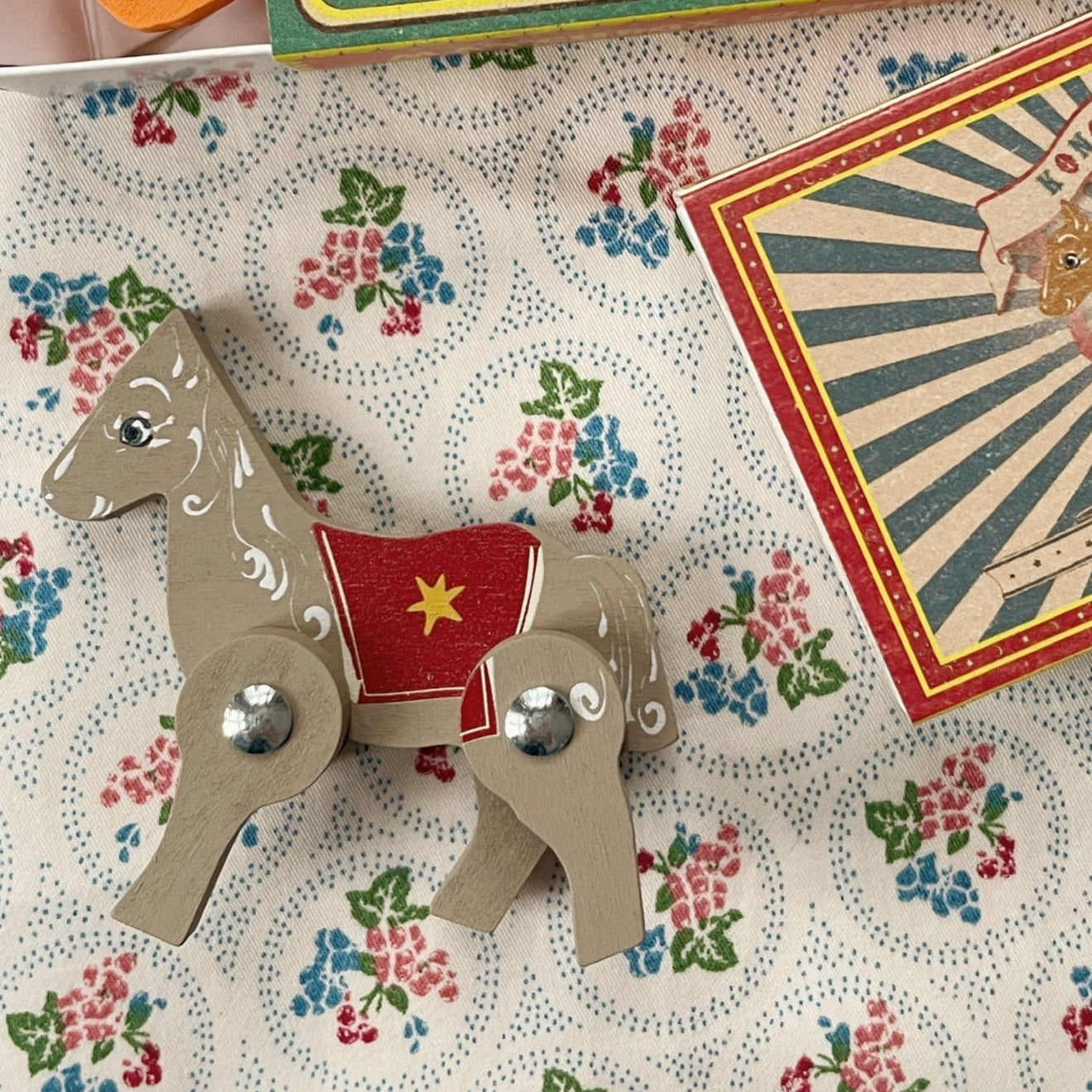 Konges Sløjd Matchbox Animals - Horse
