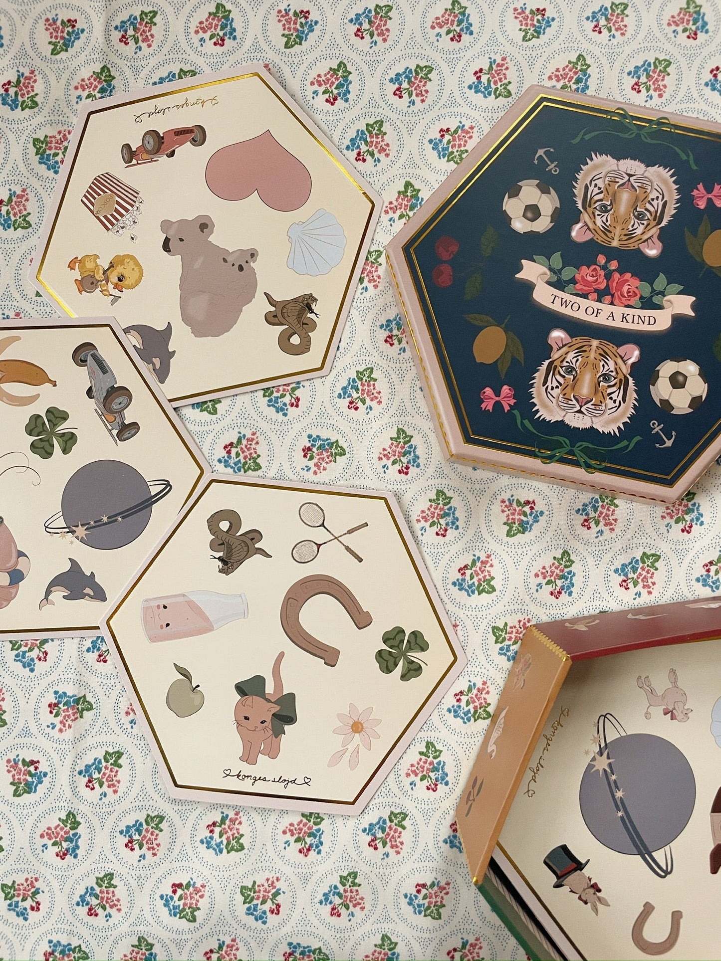 Konges Sløjd Two Of a Kind Game