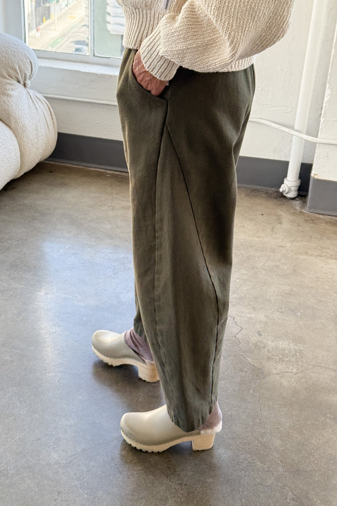 
                  
                    Le Bon Shoppe Women's Arc Pants - Olive
                  
                