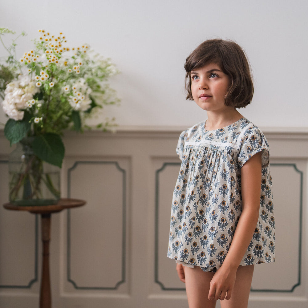 
                      
                        Little Cotton Clothes Organic Juno Blouse - Thistle Floral
                      
                    