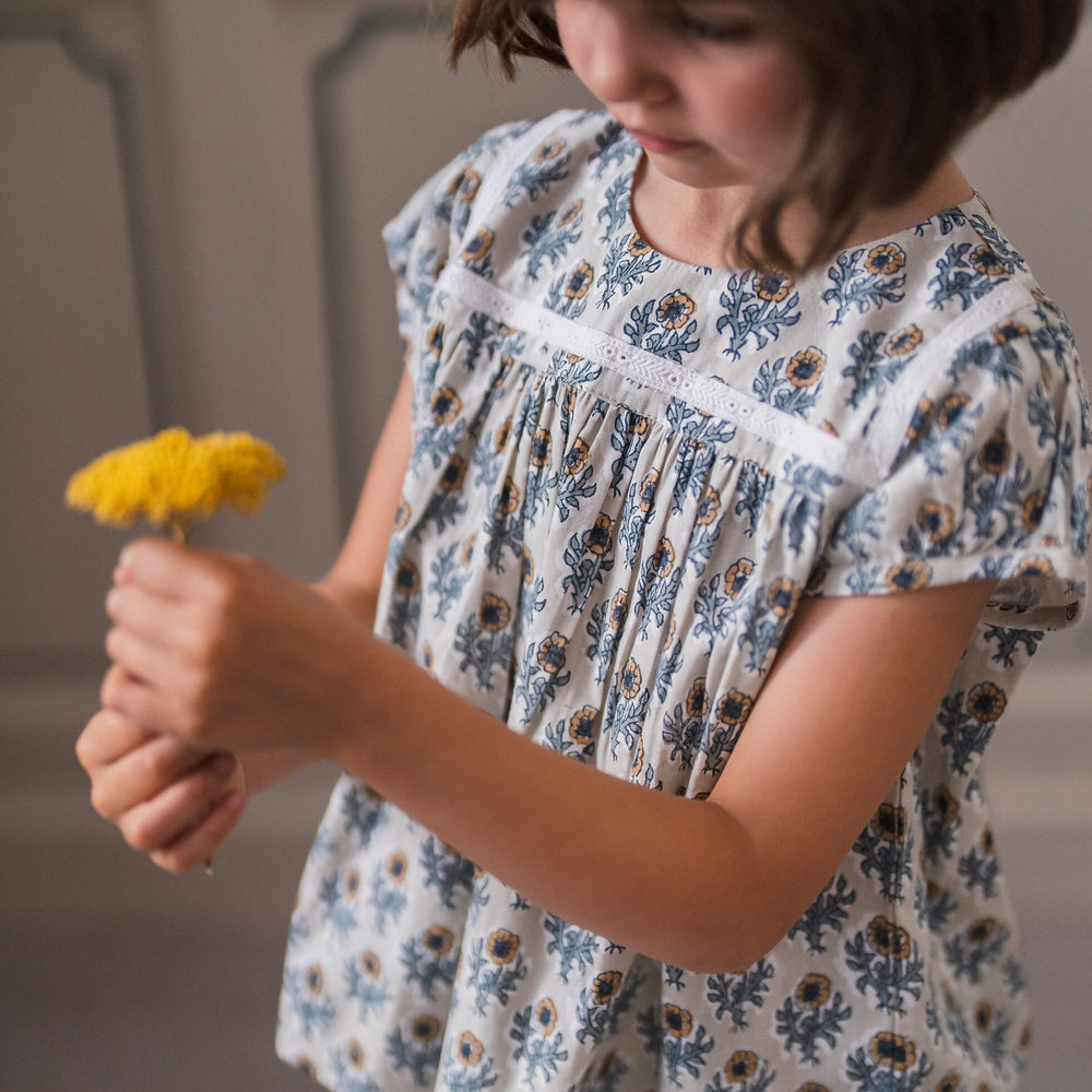 
                      
                        Little Cotton Clothes Organic Juno Blouse - Thistle Floral
                      
                    