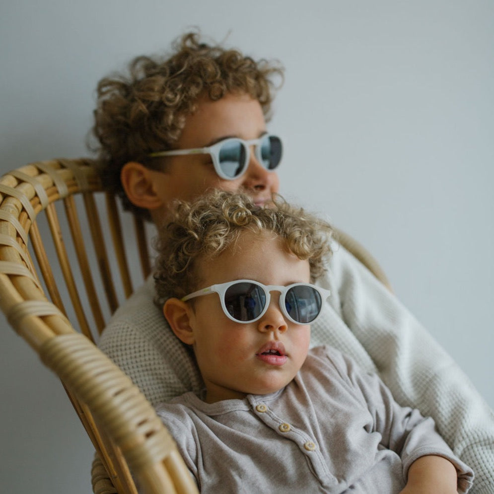 Do babies need polarized sunglasses online