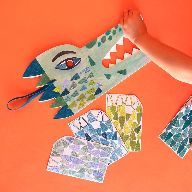 
                  
                    Londji Be Wild! Crocodile Mask & Stickers
                  
                