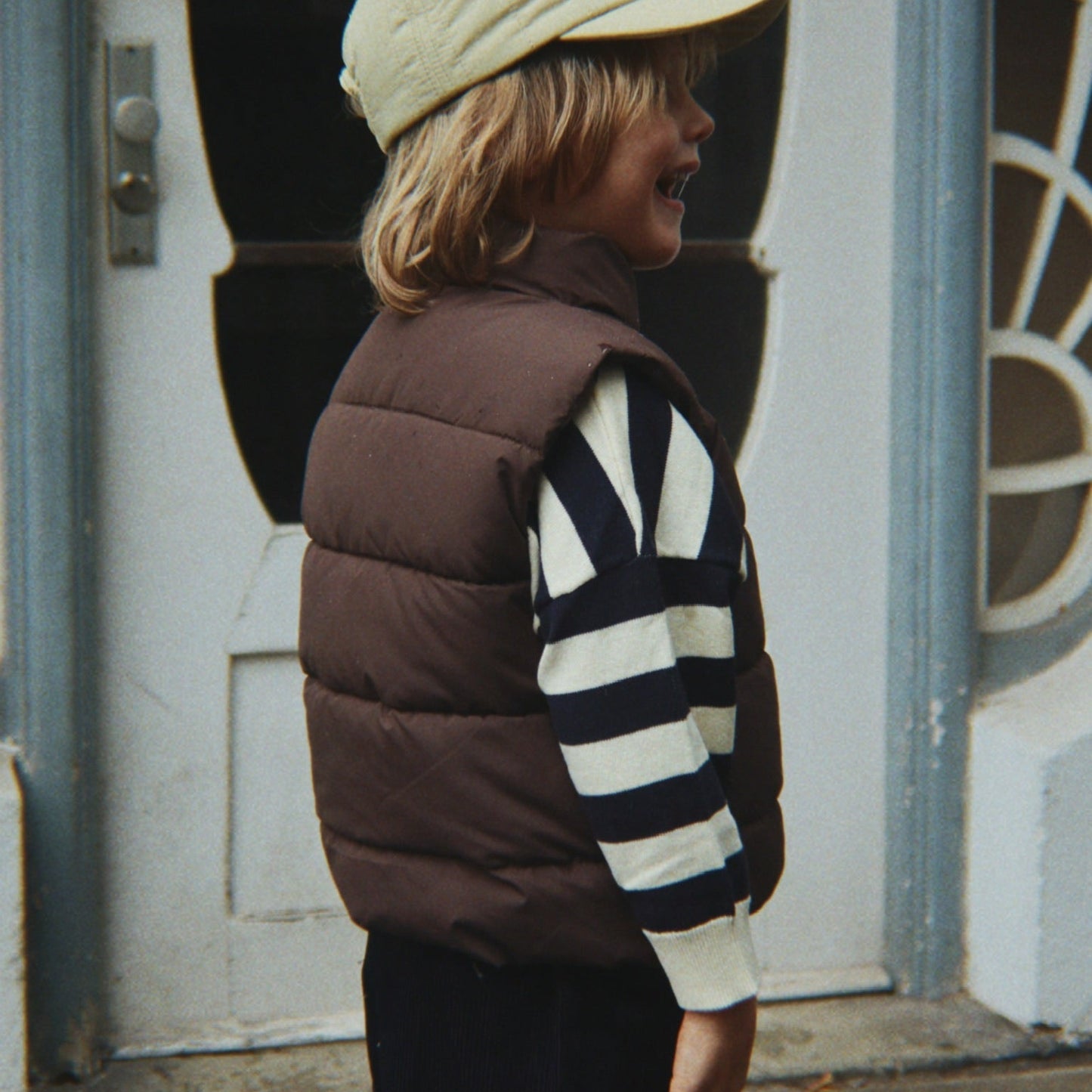Konges Sløjd Alpi Vest - Chocolate Brown