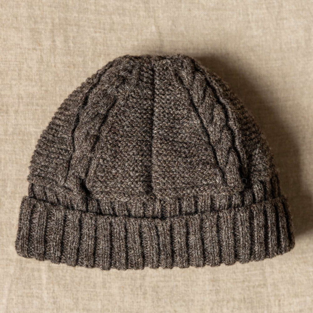 Orchard Farm Adults Coloured Ryeland Beanie Hat