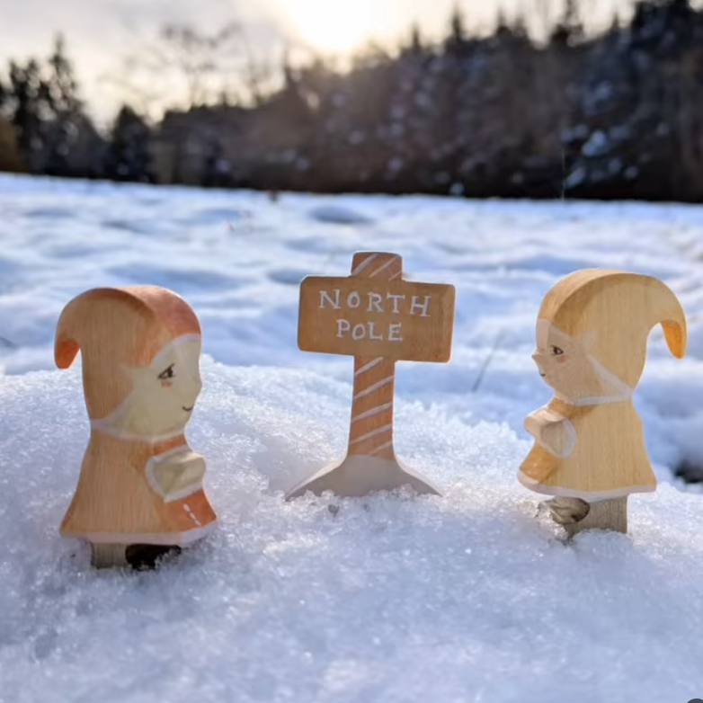 Eric & Albert North Pole Sign
