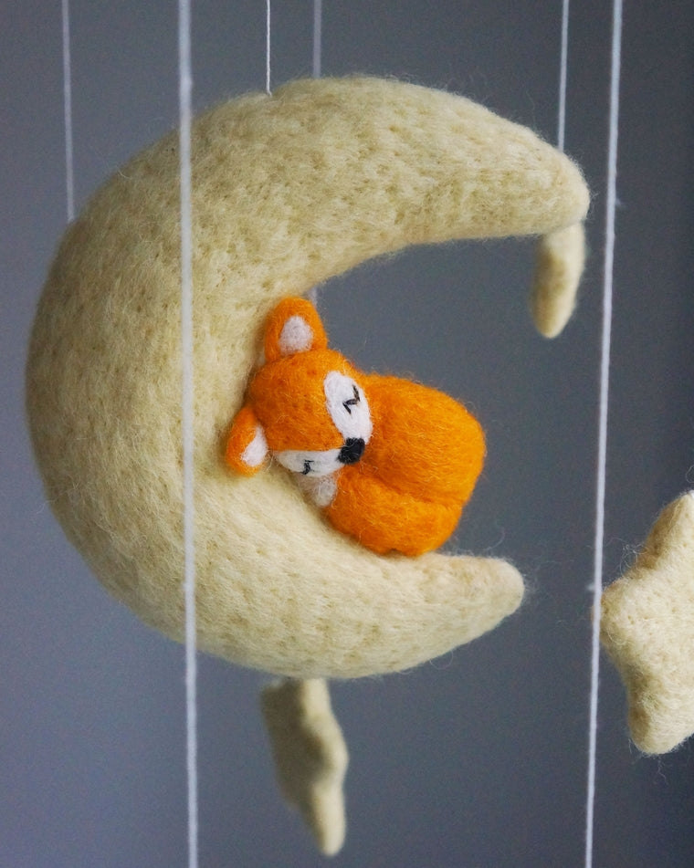 Gamcha Fox & Moon Mobile