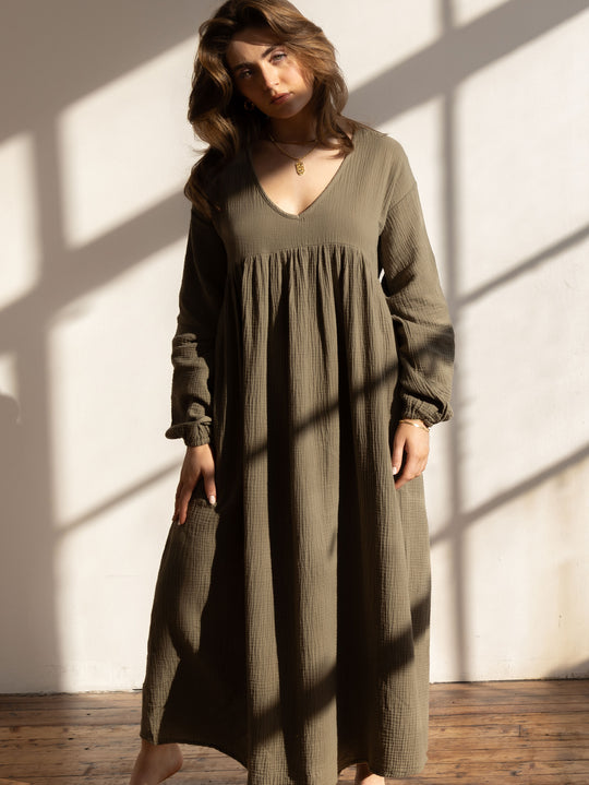 
                  
                    The Simple Folk Women's The Meadow Dress - Olive
                  
                