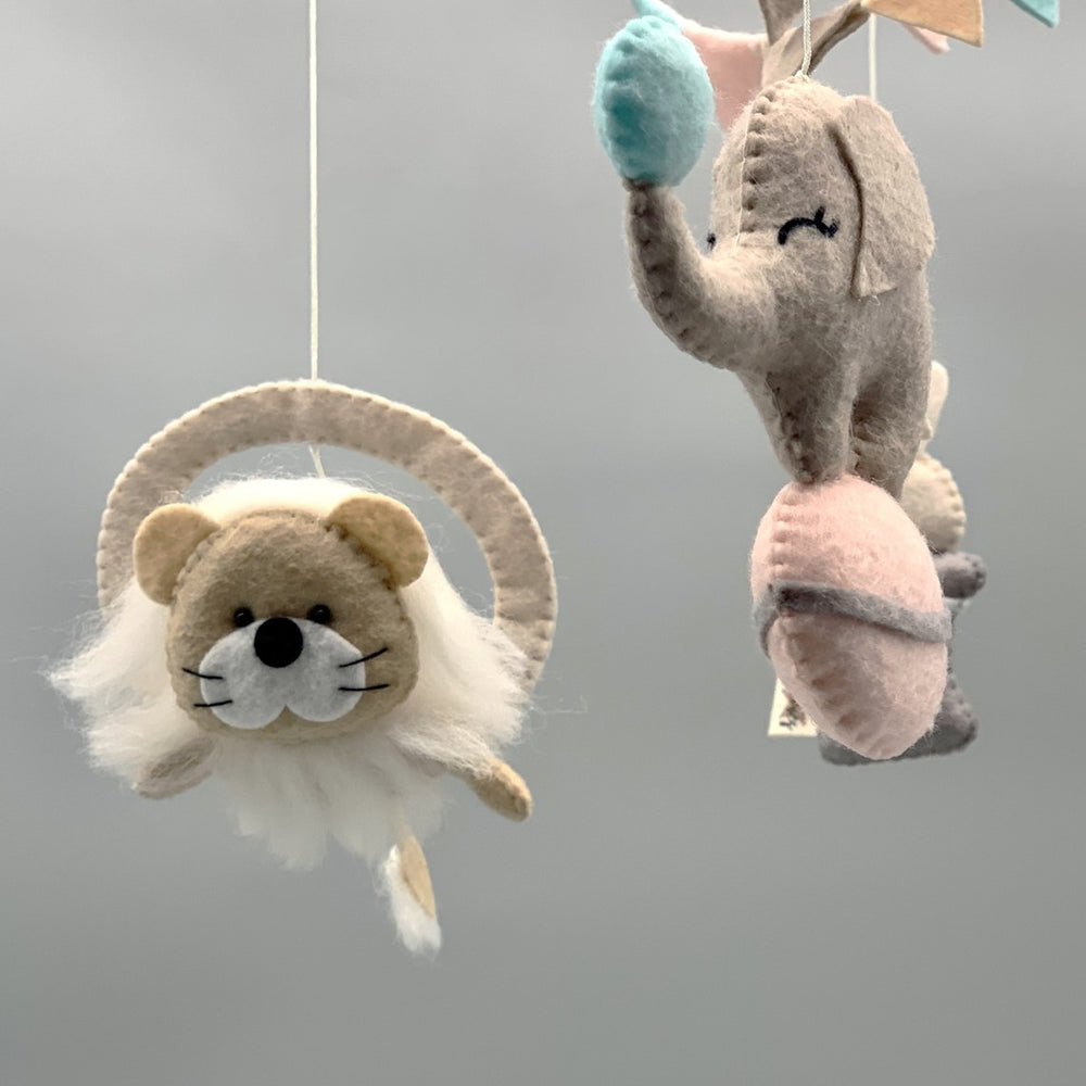 
                      
                        2 Stories CIRCUS Felt Animal Mobile
                      
                    