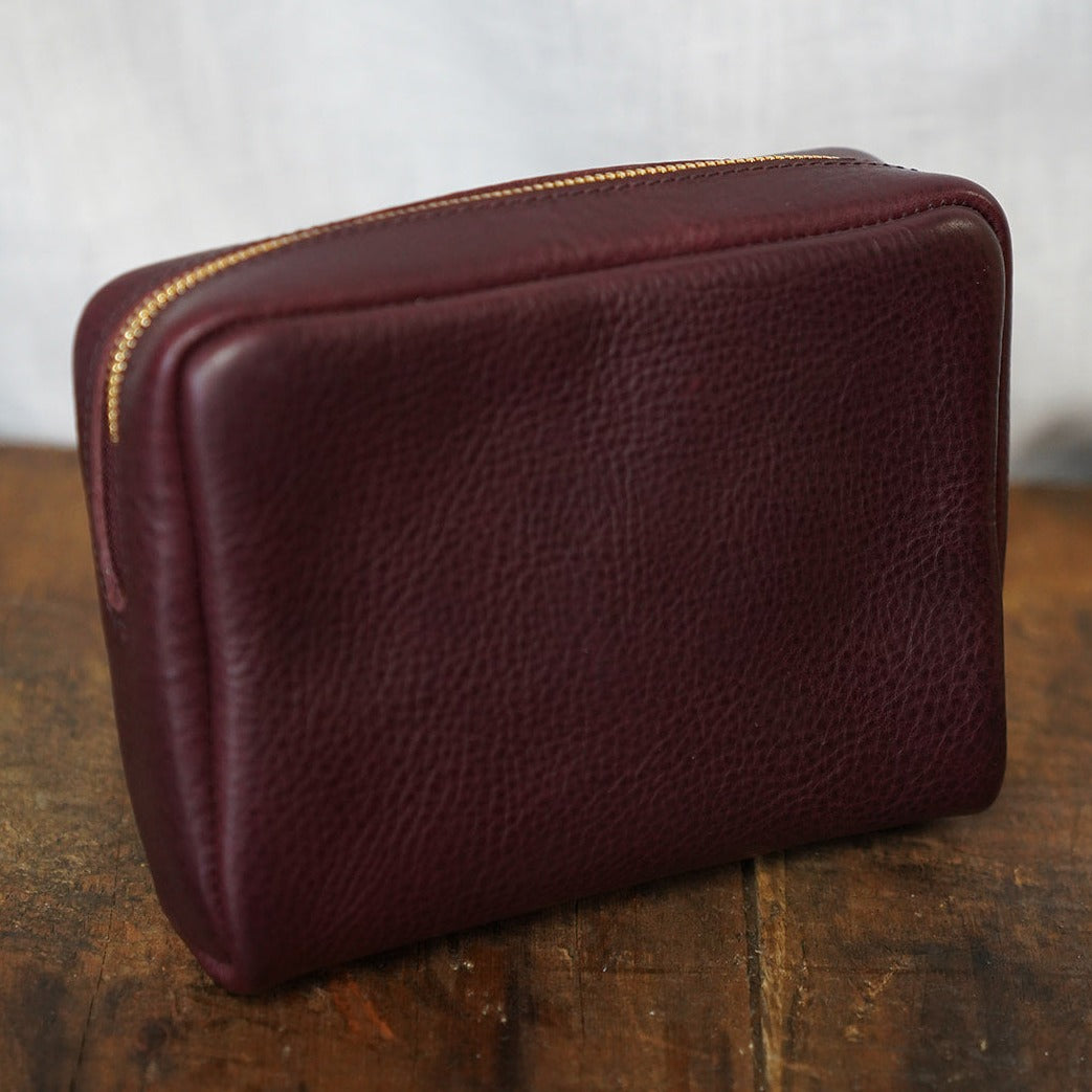 byAliceWood Handmade Veg Tan Leather Make Up Bag
