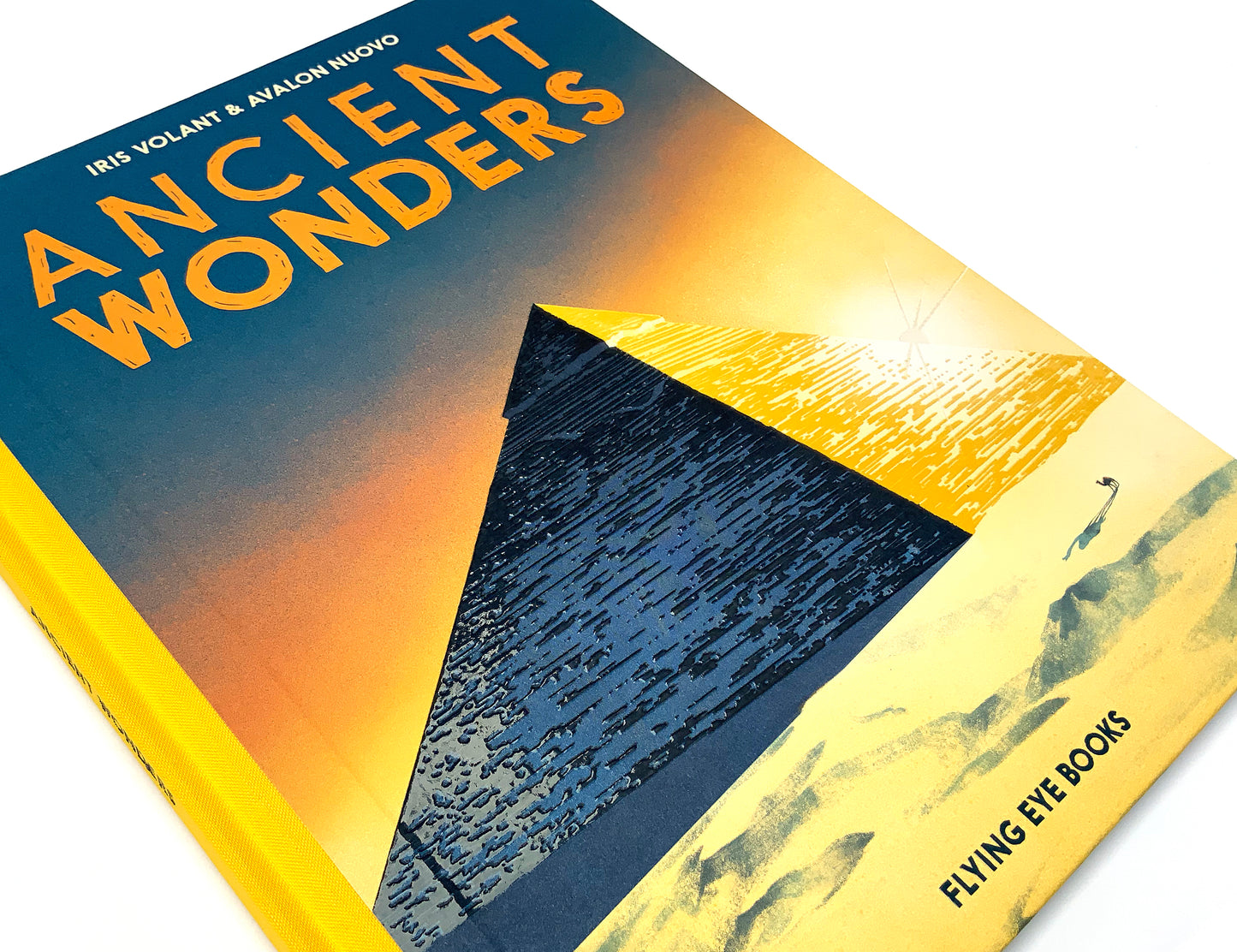 Ancient Wonders - Avalon Nuovo, Iris Volant