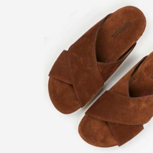ANGULUS Women's Simple Crossover Strap Slip-On Sandal - Cognac Suede